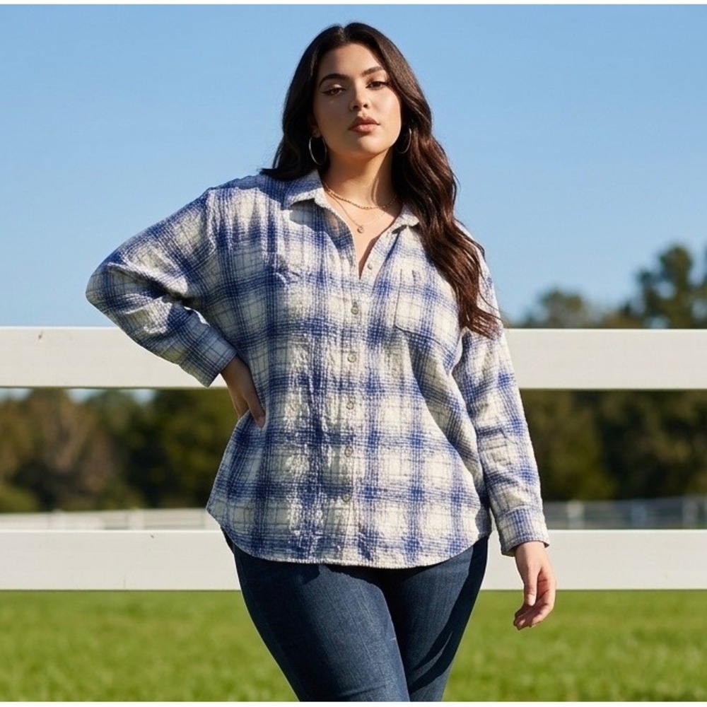 Old Navy The Boyfriend Shirt Blue White Button Down XXL Womens Long Sleeve Used